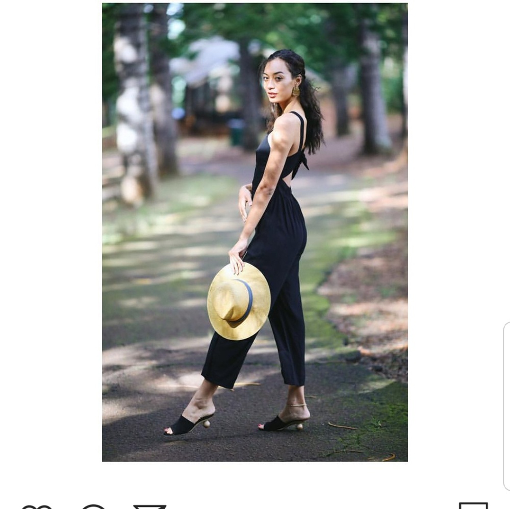 SOLDBlack Open back Ava Sky jumper Small